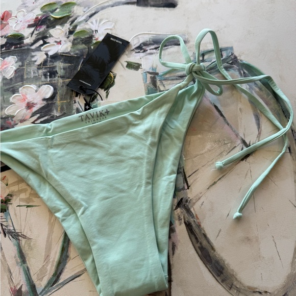 LAST PRICE🍒🤍 TAVIK swimming bottom 💐 - Picture 5 of 8